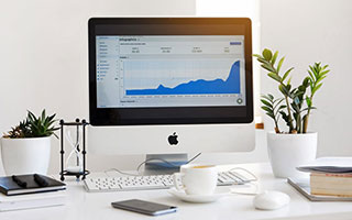 韦德体育网址-欧冠决赛时间调整：2026年比赛将较早开球，亚洲球迷不再需要熬夜观看