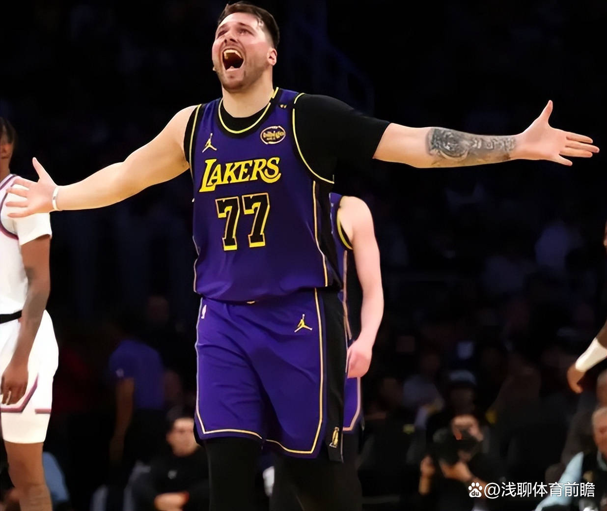 韦德体育网站-关于快船遭遇四连败，西部第二位置难守住的信息